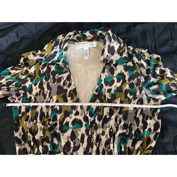 DIANE VON FURSTENBERG Top SZ 6 Vintage Silk Jersey Leopard Animal Print 70s Wrap - Picture 9 of 14